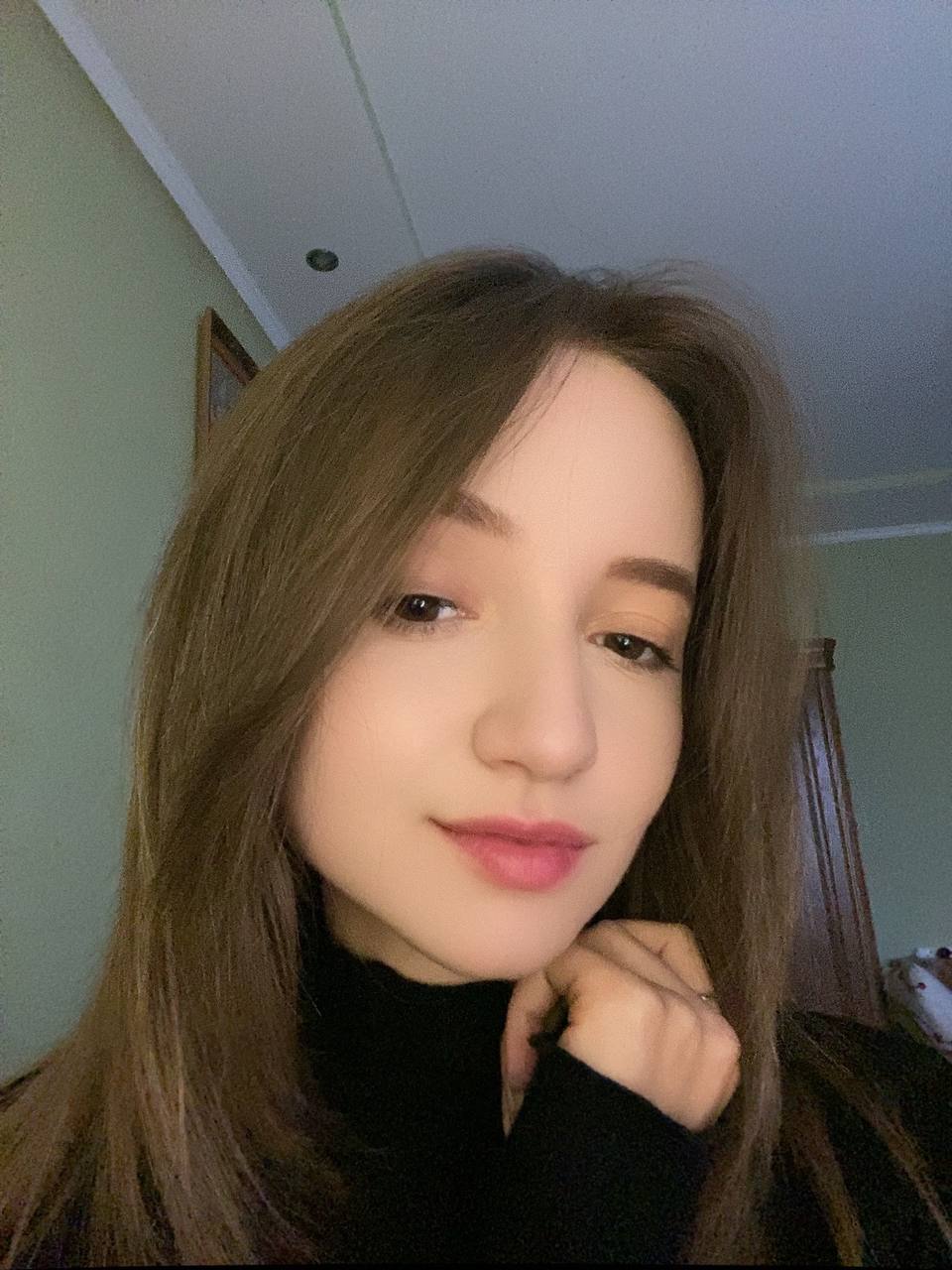 Учитель корейского языка Лія